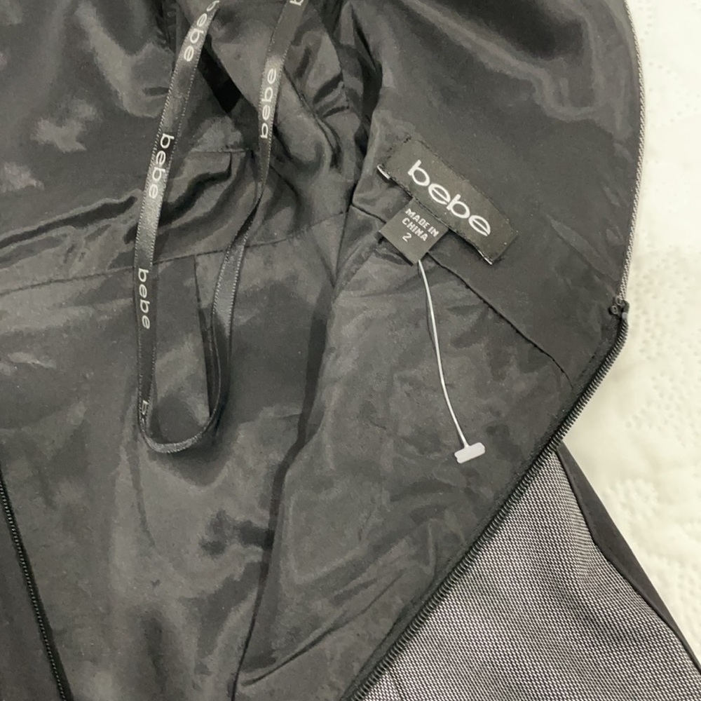 BEBE Dress, lined dress. - Picture 3 of 3